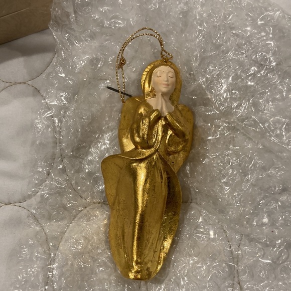 Hallmark Keepsake Ornament - All Is Bright Collection - Angel of Light - 1995 - Picture 2 of 4